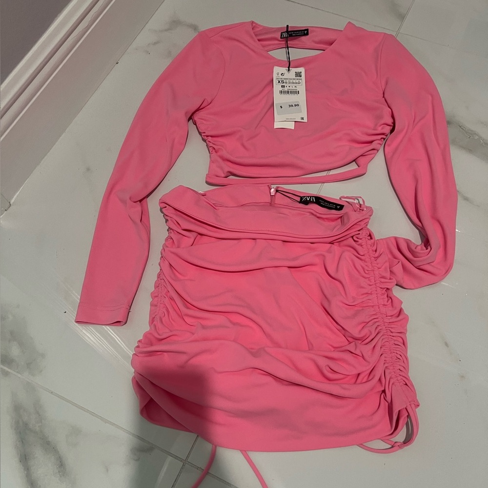 Zara brand new set with tags. Items sold separately at Zara.
